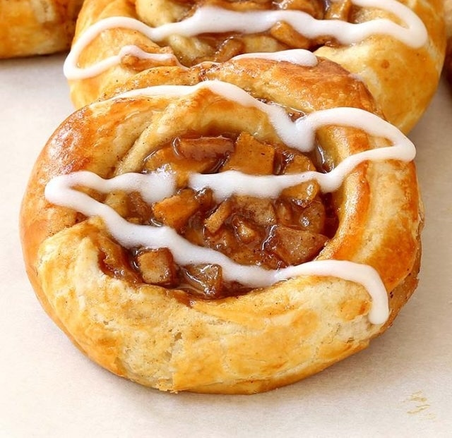 Cinnamon Apple Danish picture